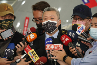 劍翔反輻射無人機 中科院：最遠打擊距離1000公里