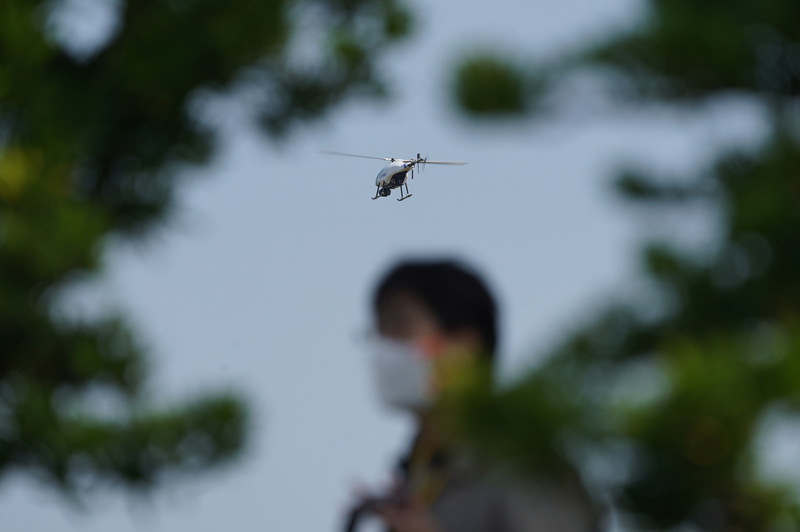 戰術型旋翼無人機首度展示 可動態起降、耐6級強風 | 華視新聞