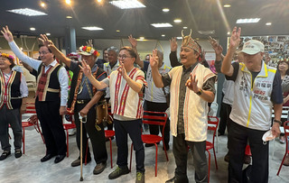 劉櫂豪提打造南島首都 饒慶鈴感謝支持4年前政見