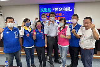 謝龍介攻學甲槍擊案  黃偉哲競辦：政治操作不可取