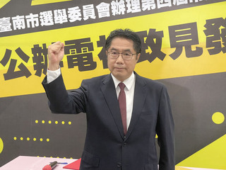 黃偉哲：發展市政不吝嗇 未因從政而致富