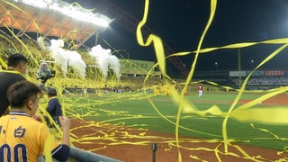 中信兄弟封王遊行 中捷文心崇德主題車站推慶祝活動