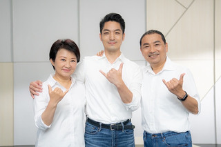 蔣萬安合體侯友宜、盧秀燕 「最讚約定」廣告發布