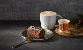 美星巴克員工大規模罷工 逾百門市上演紅杯起義