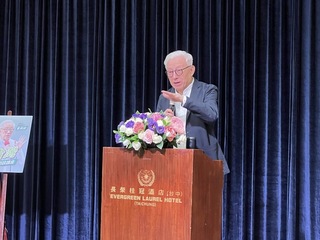 曹興誠台中演講 籲用選票向全世界展現台灣意志