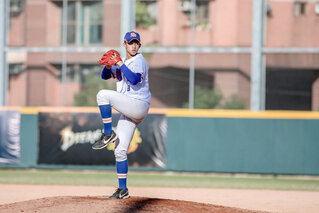 教頭讚「比王溢正帥」 壽山右投劉紹綸潛力佳