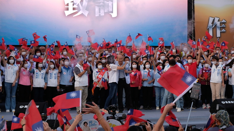 柯志恩喊天藍地平  韓國瑜籲讓陳其邁當閣揆 | 華視新聞