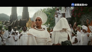 黑豹2蟬聯北美票房冠軍 五星饗魘看不到車尾燈