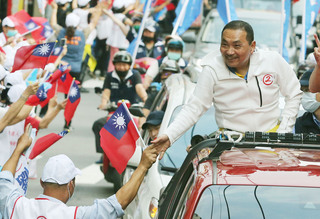 學者指爭功卸責擅長演戲 侯友宜：問問市民看法