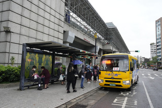 學生住宿北投溫泉飯店 文化大學每天開60班次專車