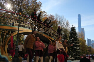 紐約揮別疫情陰影  梅西百貨感恩節遊行超嗨