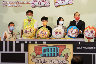 直擊博物館幕後工作 史前館結合圖文作家辦特展