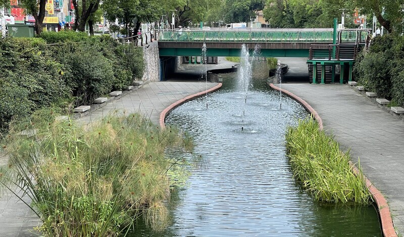 新莊中港大排年終大掃除 將封閉部分河廊步道清洗 | 華視新聞