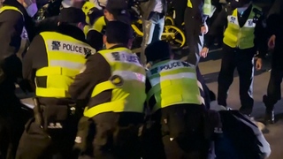 BBC記者遭中國警察毆打拘押 英國譴責侵害新聞自由