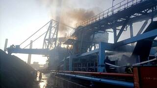 台中火力發電廠堆取煤機火警 台電：不影響供電