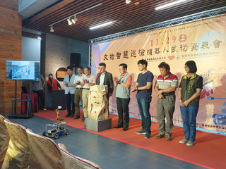 雲科大開發AI文物智慧巡檢機器人 守護木雕藝品