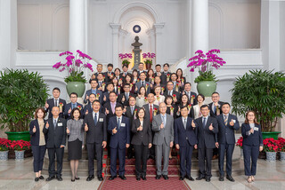 總統接見創業楷模得獎人  盼分享經驗鼓勵年輕人投入