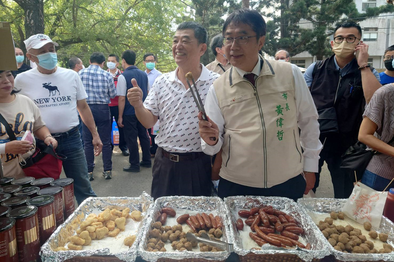 台南農畜聯合開放日復辦 大批人潮湧入 | 華視新聞