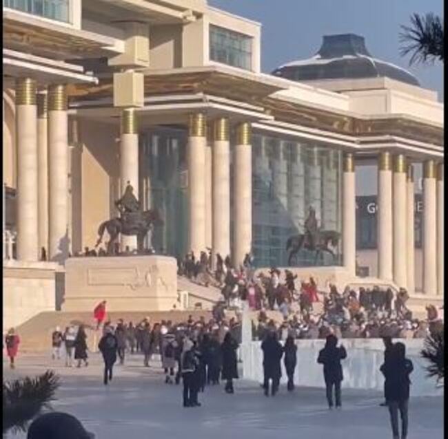 蒙古爆發嚴重群眾抗議　外交部：目前無台灣人受傷 | 華視新聞