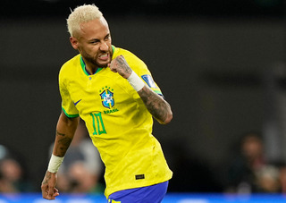 傳遞信心和力量  內馬爾成巴西年輕隊友後盾