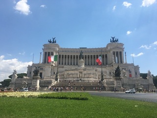 義大利迎來耶誕節慶  遊客眾多扒手猖獗