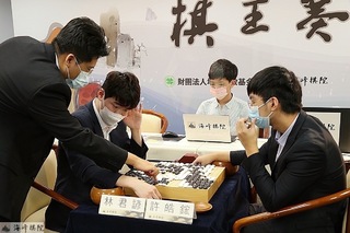 許皓鋐名人奪回棋王頭銜 年度7冠寫紀錄