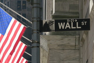 美股收盤揚升  道瓊指數大漲逾500點