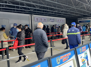 中國鬆防疫感染黑數多  資源調度分配成難題