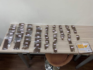 網售草本食品稱可舒壓助眠 警追查竟是合成大麻