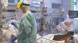 COVID-19本土增1.6萬例 20多歲慢性病女確診隔天亡