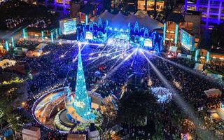 新北耶誕城平安晚會 12/25體驗福音解籤與演唱會