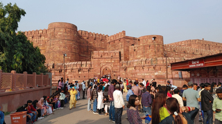 印度COVID-19緩穩 上周死亡及新病例創新低