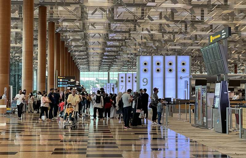 新加坡樟宜機場推旅客新服務 App掌握行李行蹤 | 華視新聞