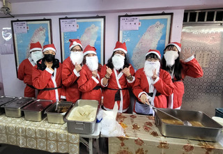 寒冬湧愛心  人安基金會平安站助弱勢