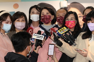 北市立委補選 王鴻薇：吳怡農是可敬且很強對手