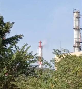 大林廠冒白煙  中油：停機排水蒸氣洩壓