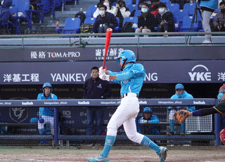 劉俊緯3安2打點是MVP 富邦U18新北藍5連霸