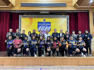 企聯女壘頒獎 福添福嘉南鷹柯夏愛年度MVP