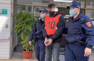 南警威力掃蕩 汽車旅館救出遭債主控制男子