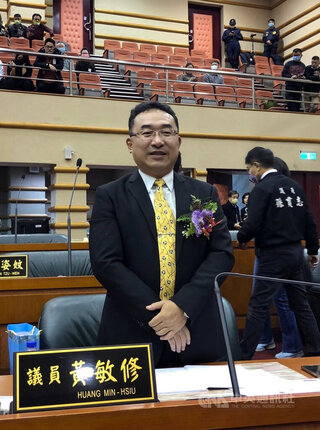 民進黨嘉市議員黃敏修退黨 議長選舉添變數