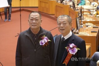 屏東縣議會正副議長選舉  周典論配盧文瑞連任