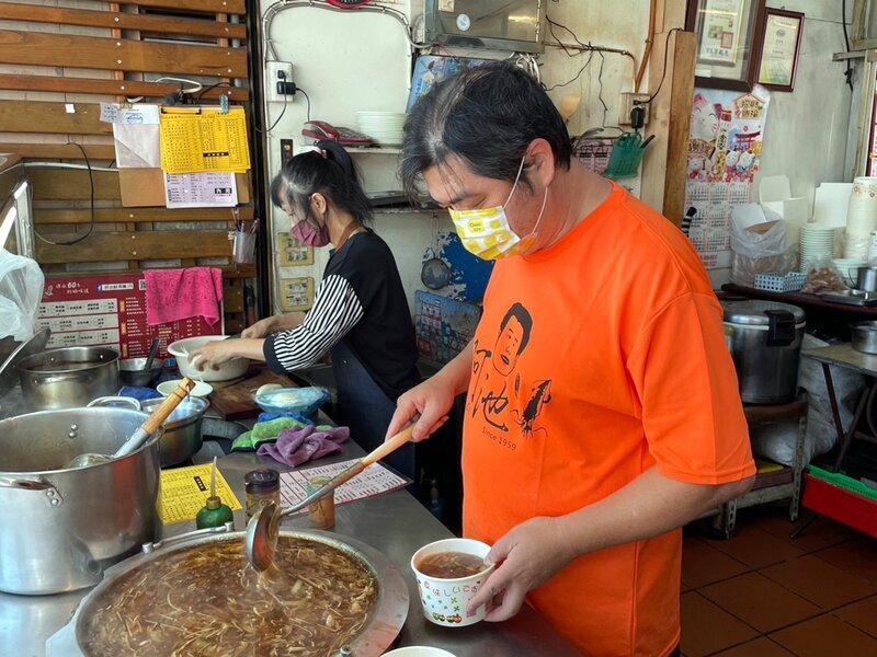 嘉市文化路逾60年魷魚肉羹將歇業  顧客嘆可惜 | 華視新聞