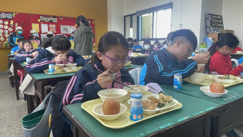 台日午餐交流  建國國中學生體驗異國飲食文化 | 華視新聞