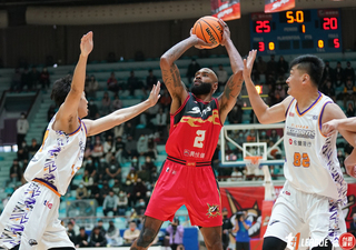 T1霍華德續休兵 雲豹不敵太陽吞8連敗