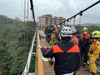 高雄男科大生失聯3天 校園吊橋下尋獲屍體