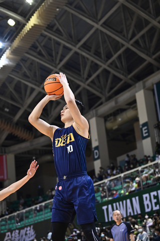 T1特攻15記三分球轟倒英熊 勇奪6連勝