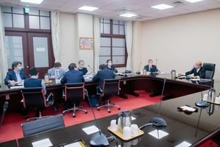 中國開放國門 蘇貞昌：持續監測移入病例、變異株