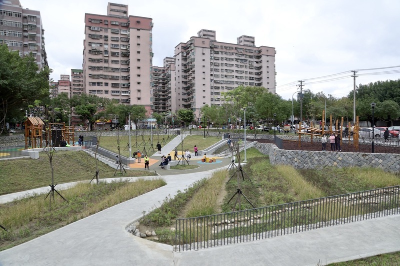 保留眷村老樹記憶  新北壽德公園滯洪池防強降雨 | 華視新聞