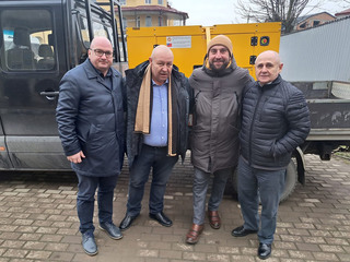 羅馬尼亞用台灣捐款購發電機助烏克蘭學生渡寒冬