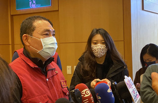 侯友宜避答是否訪新加坡 新北：目前無此規劃